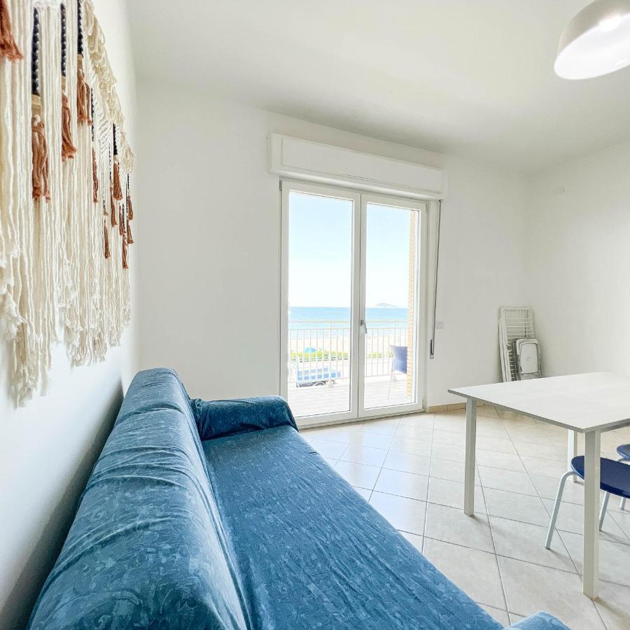 Il Mare In Giardino Apartamento Scauri  Exterior foto