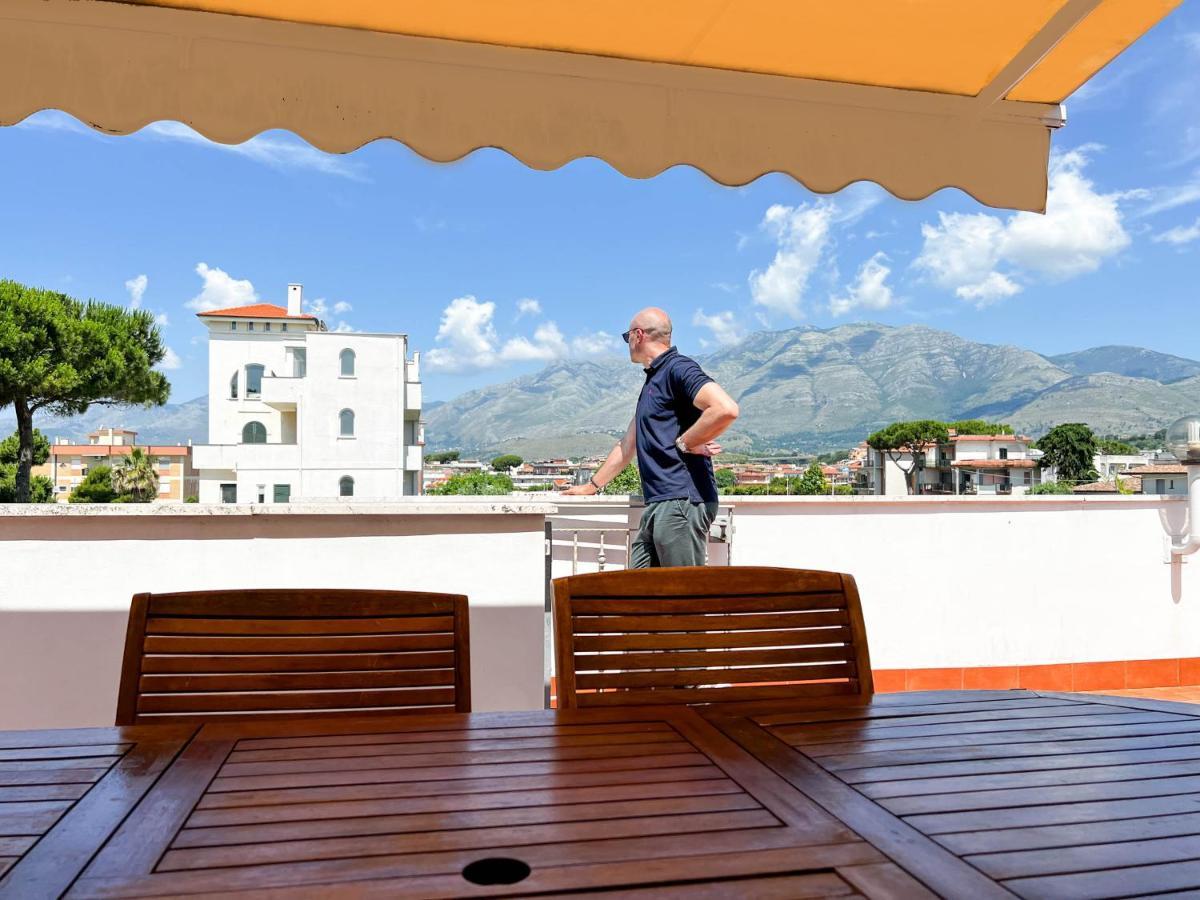 Il Mare In Giardino Apartamento Scauri  Exterior foto